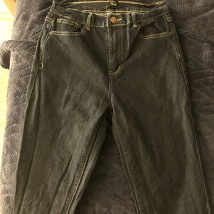 Forever 21-skinny jeans